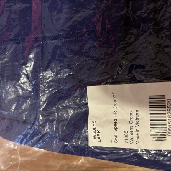 NWT Lululemon SWIFT SPEED HR Crop 21” Larkspur Blue size 4 - Picture 11 of 11